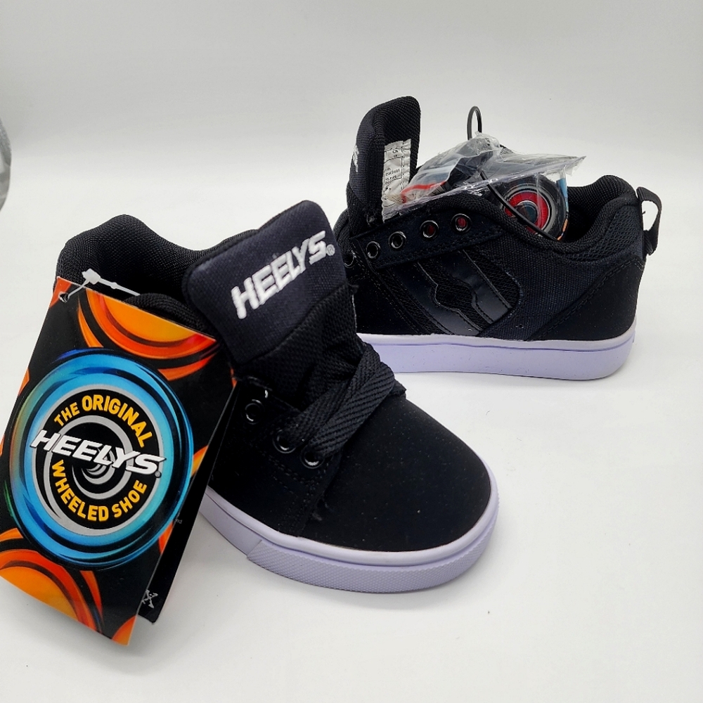 HEELYS Unisex-Child Racer 20 Wheeled Heel Shoe - Size 13 Youth NWT
